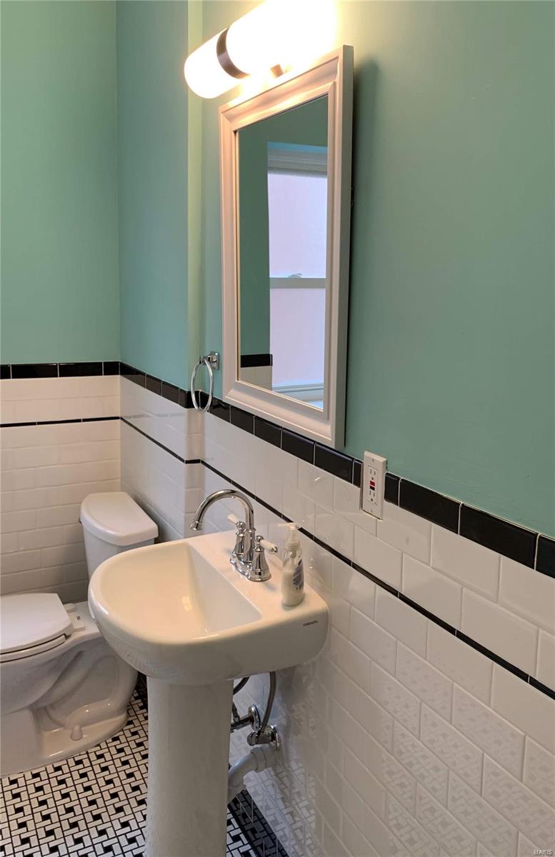 Allens Lafayette Park Add - Residential Income