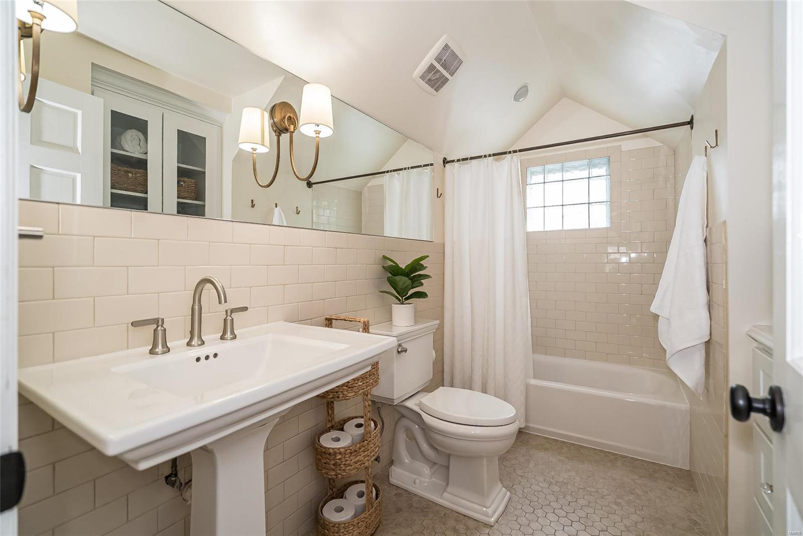 Algonquin Ridge - Residential