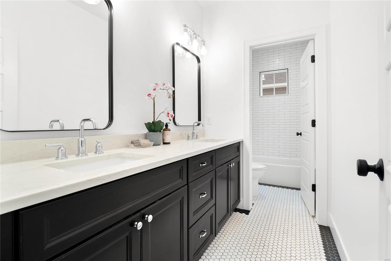 Louisa Heights - Residential