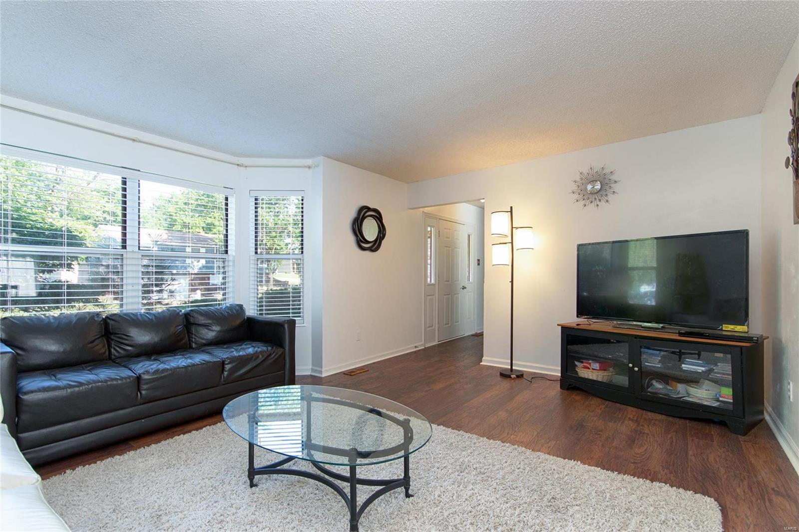 Twelve Oaks - Residential