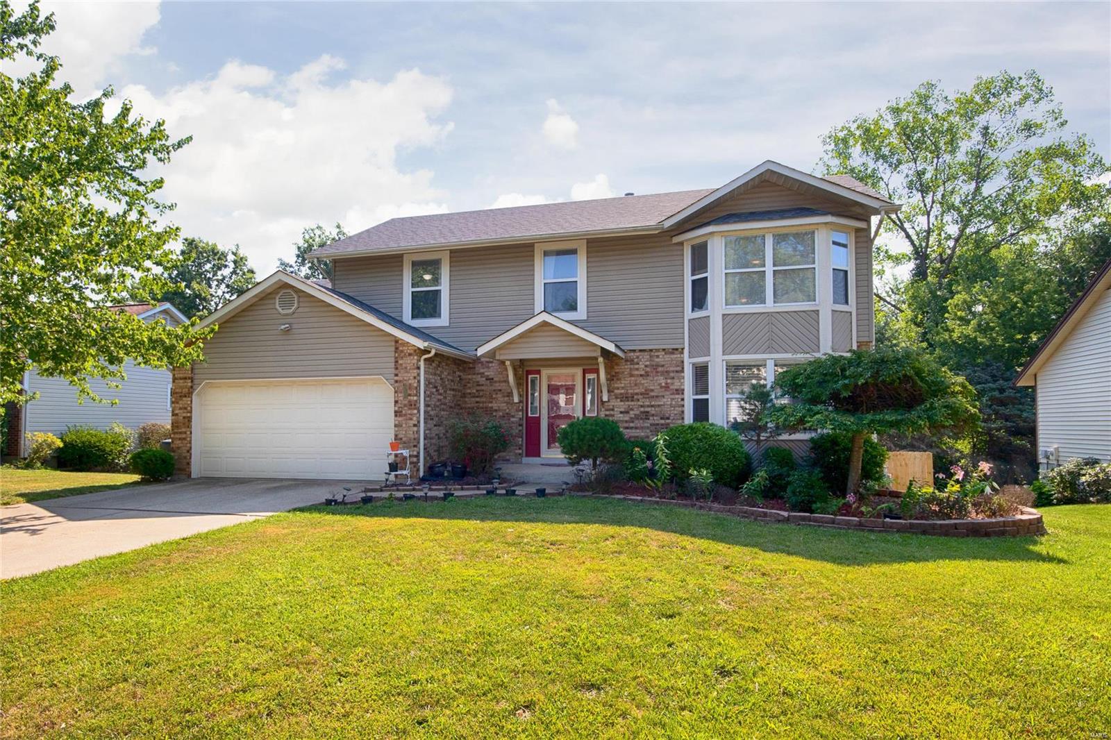 Twelve Oaks - Residential