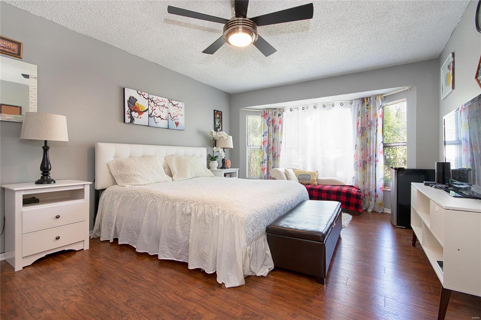 Twelve Oaks - Residential