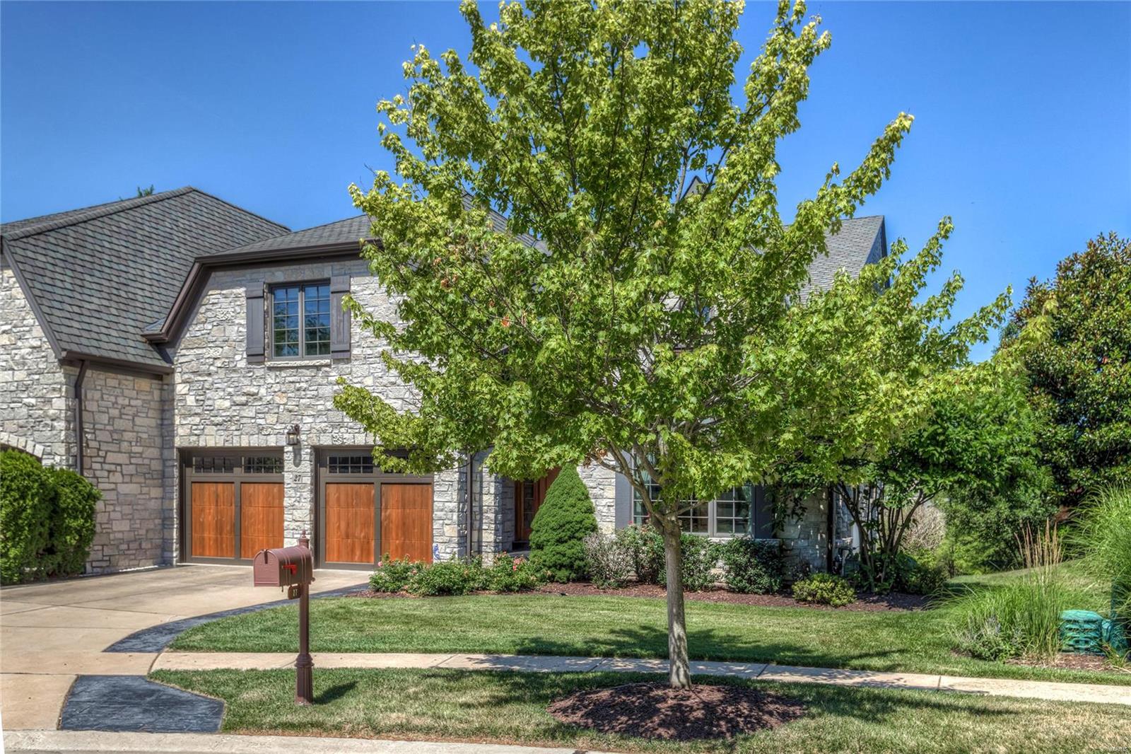 Conway On The Grove - Residential