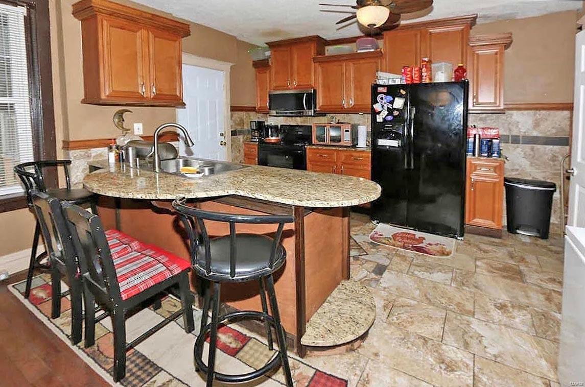 Mount Auburn - Residential