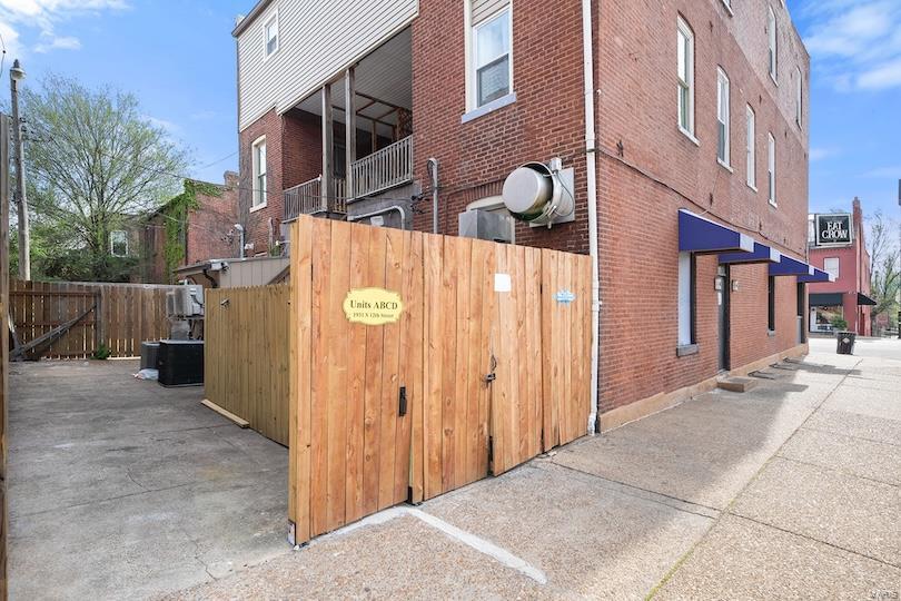 1929 S 12th Street