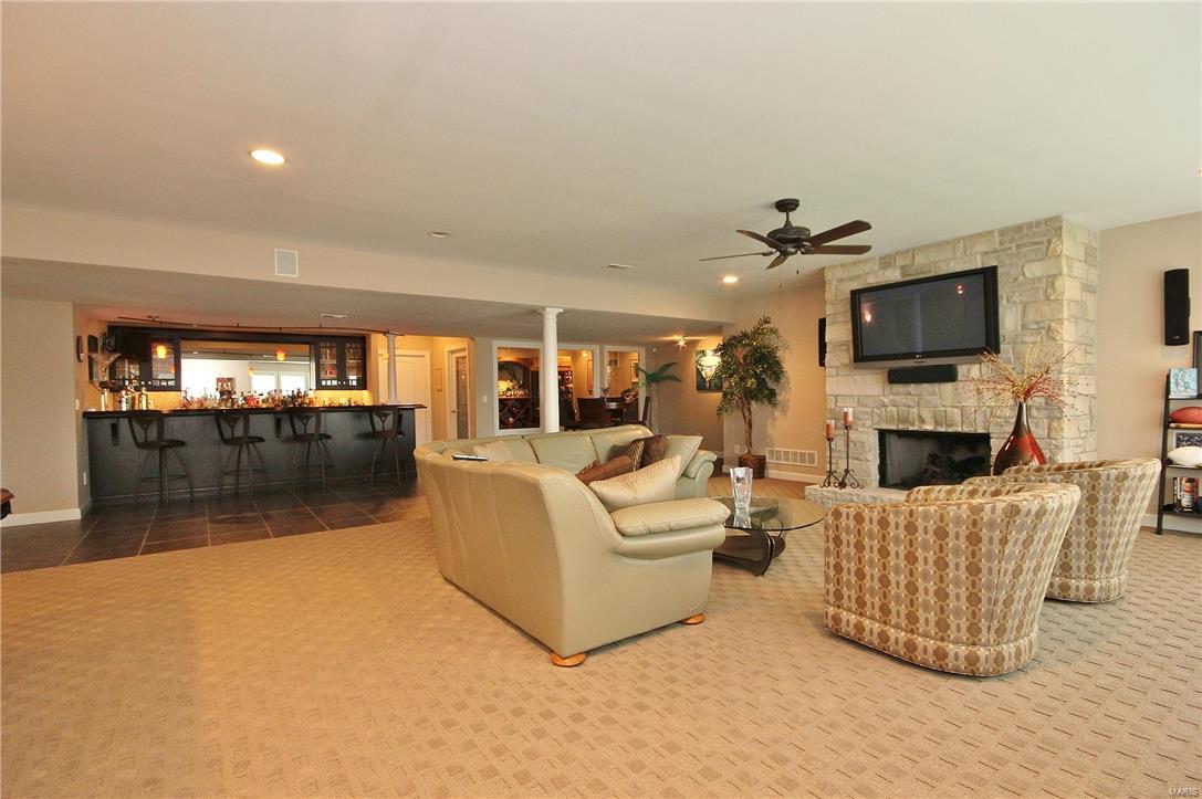 Crown Pointe Farms - Residential