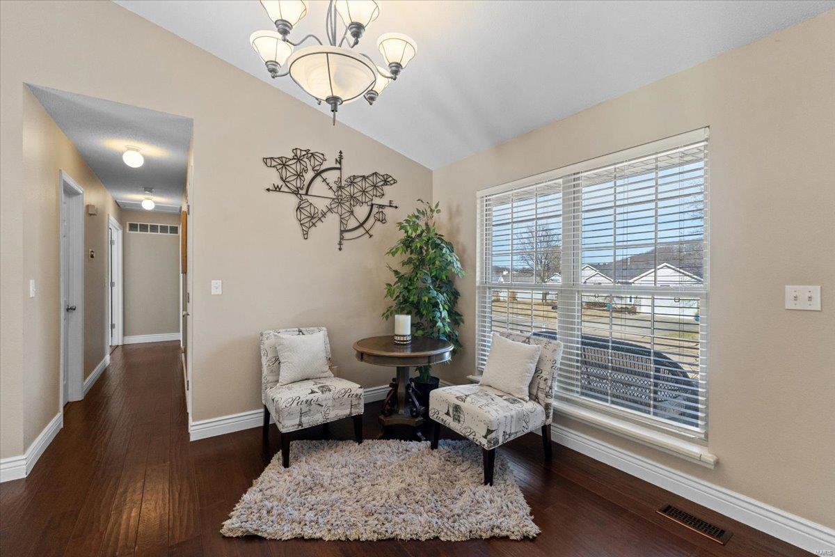 High Ridge, Missouri 63049, United States, 3 Bedrooms Bedrooms, ,2 BathroomsBathrooms,Residential,Pending,9008