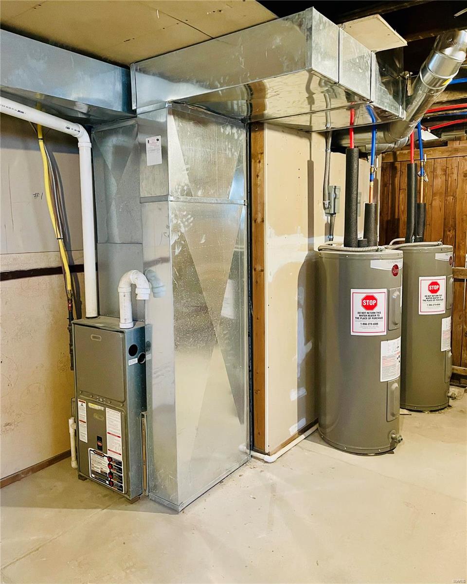 Debaliviere Place - Residential Income