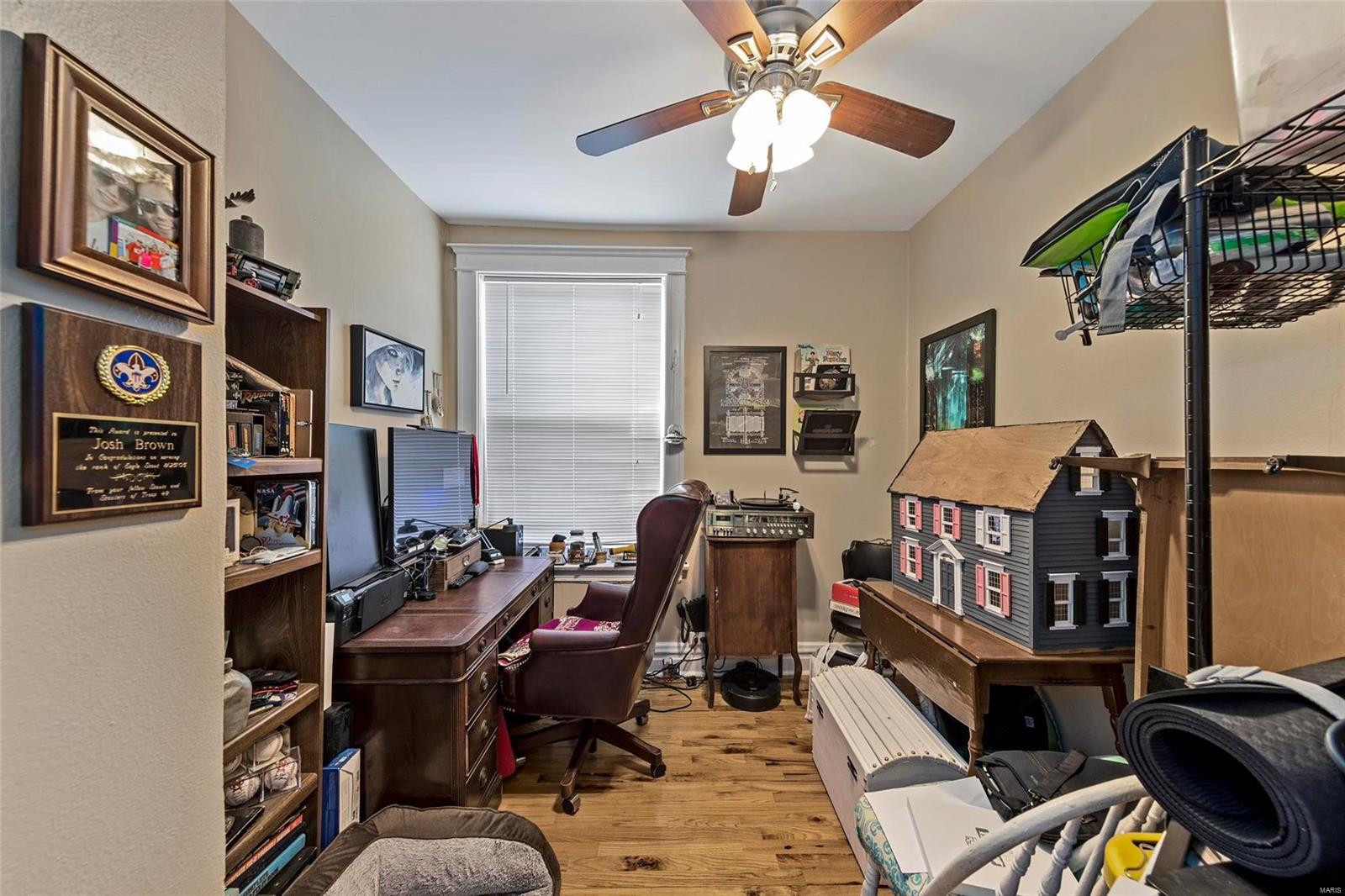 Debaliviere Place - Residential Income