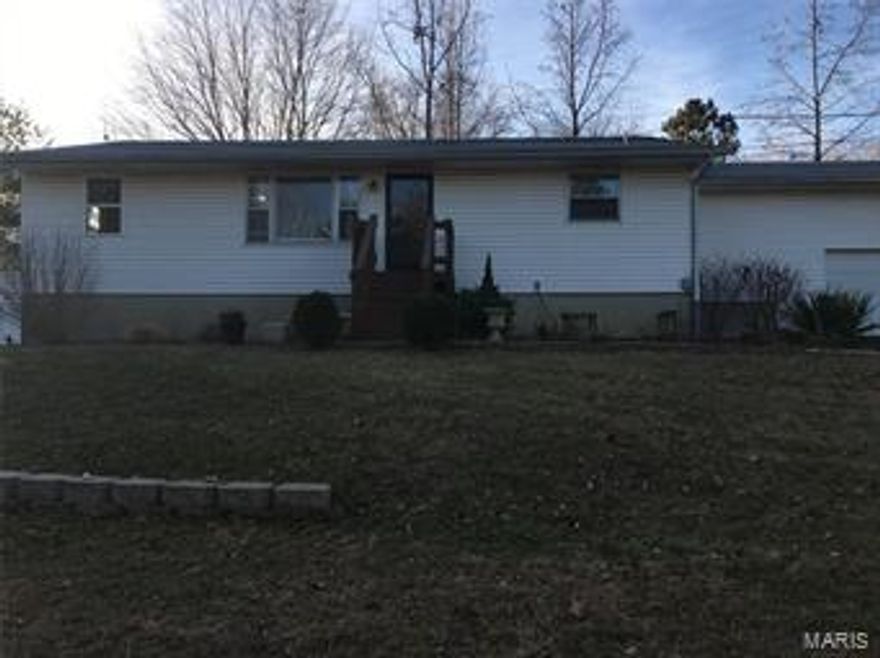 If privacy is what you are looking for this is the home for you. Almost 3 acres, just minutes from Festus or Hillsboro. Best of both worlds. Many updates including flooring, windows, remodeled bathrooms, and paint. 2 attached garages and a separate utility shed provide lots of room for storage. Seller is offering a home warranty as well as $1,000 allowance for new kitchen countertop and backsplash. Additional Rooms: Mud Room