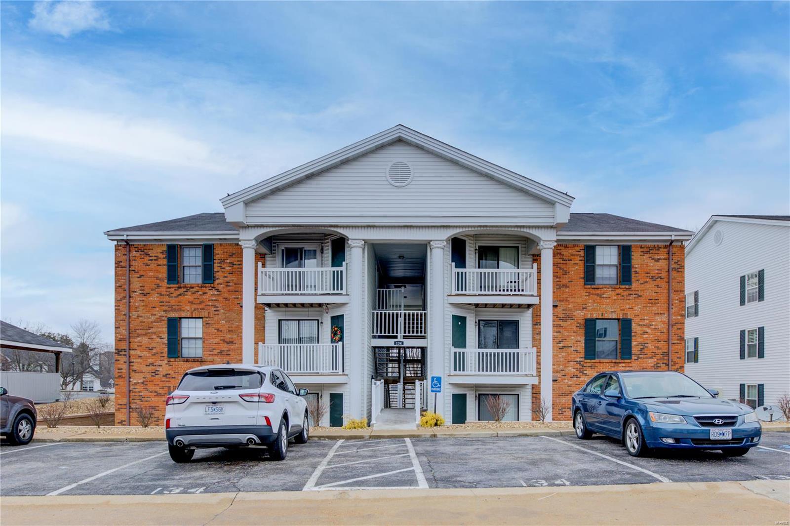 Victoria Crossing Condo Ph Two - Residential