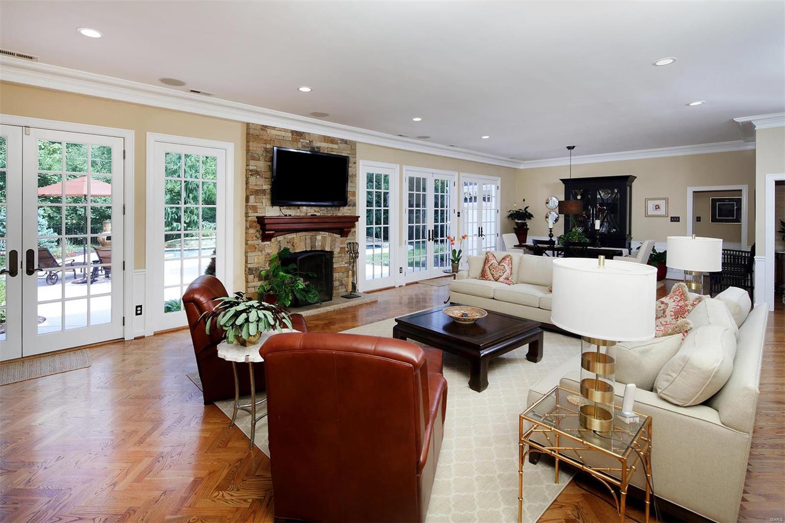 Terrace Gardens 2 - Residential