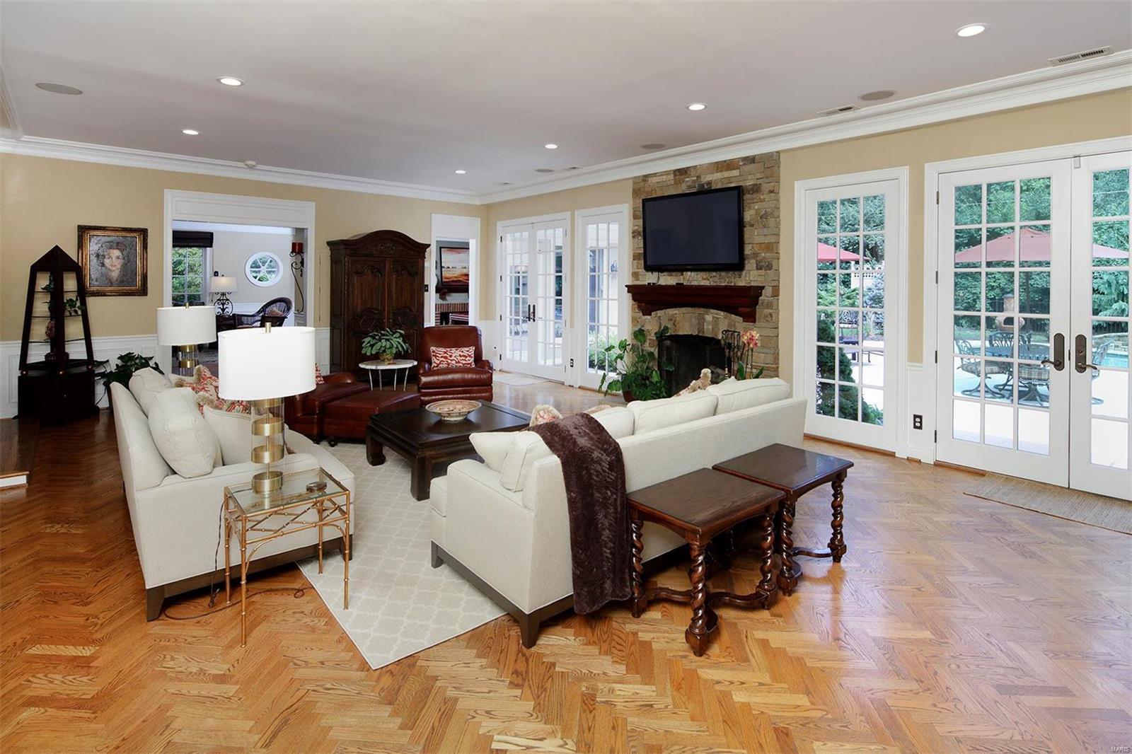 Terrace Gardens 2 - Residential