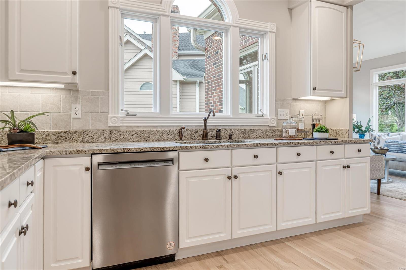 Manderleigh Of Town & Country - Residential