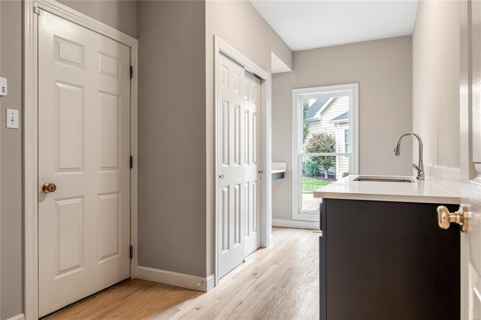 Manderleigh Of Town & Country - Residential