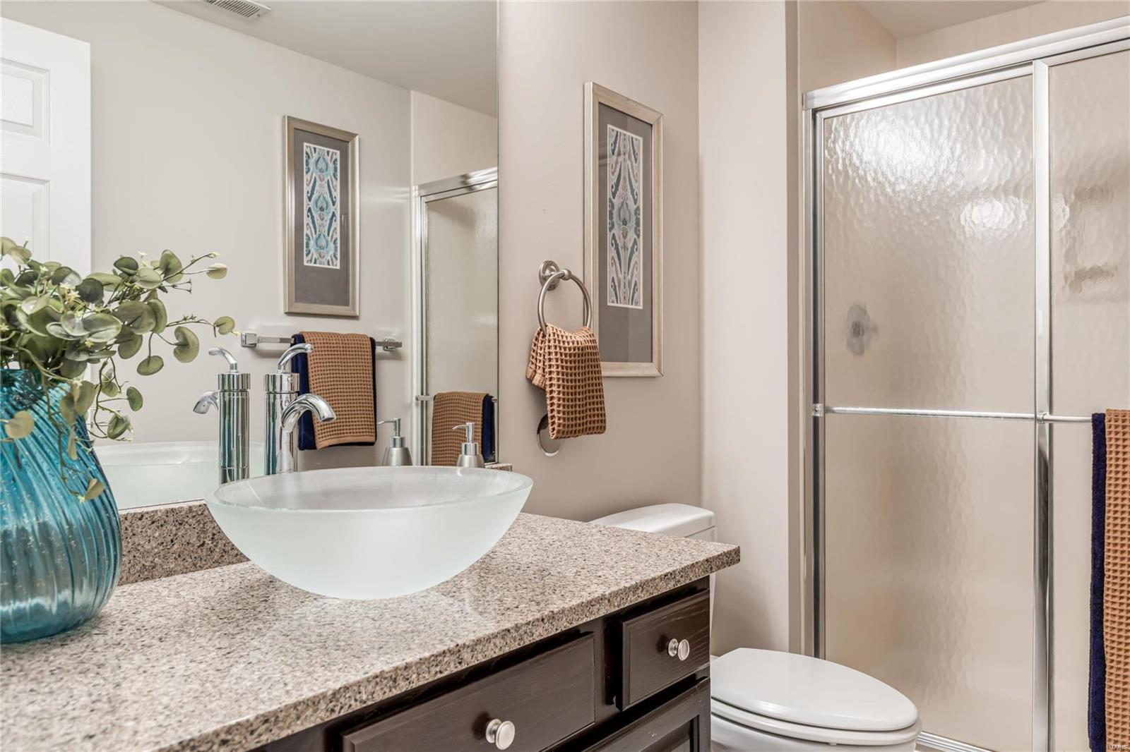 Manderleigh Of Town & Country - Residential