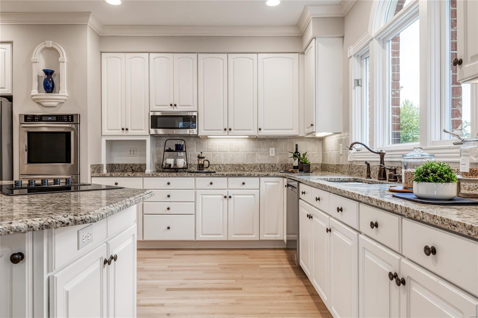 Manderleigh Of Town & Country - Residential