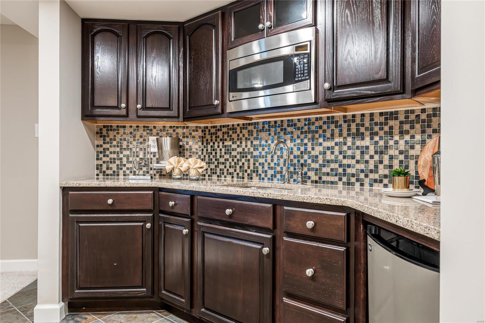 Manderleigh Of Town & Country - Residential