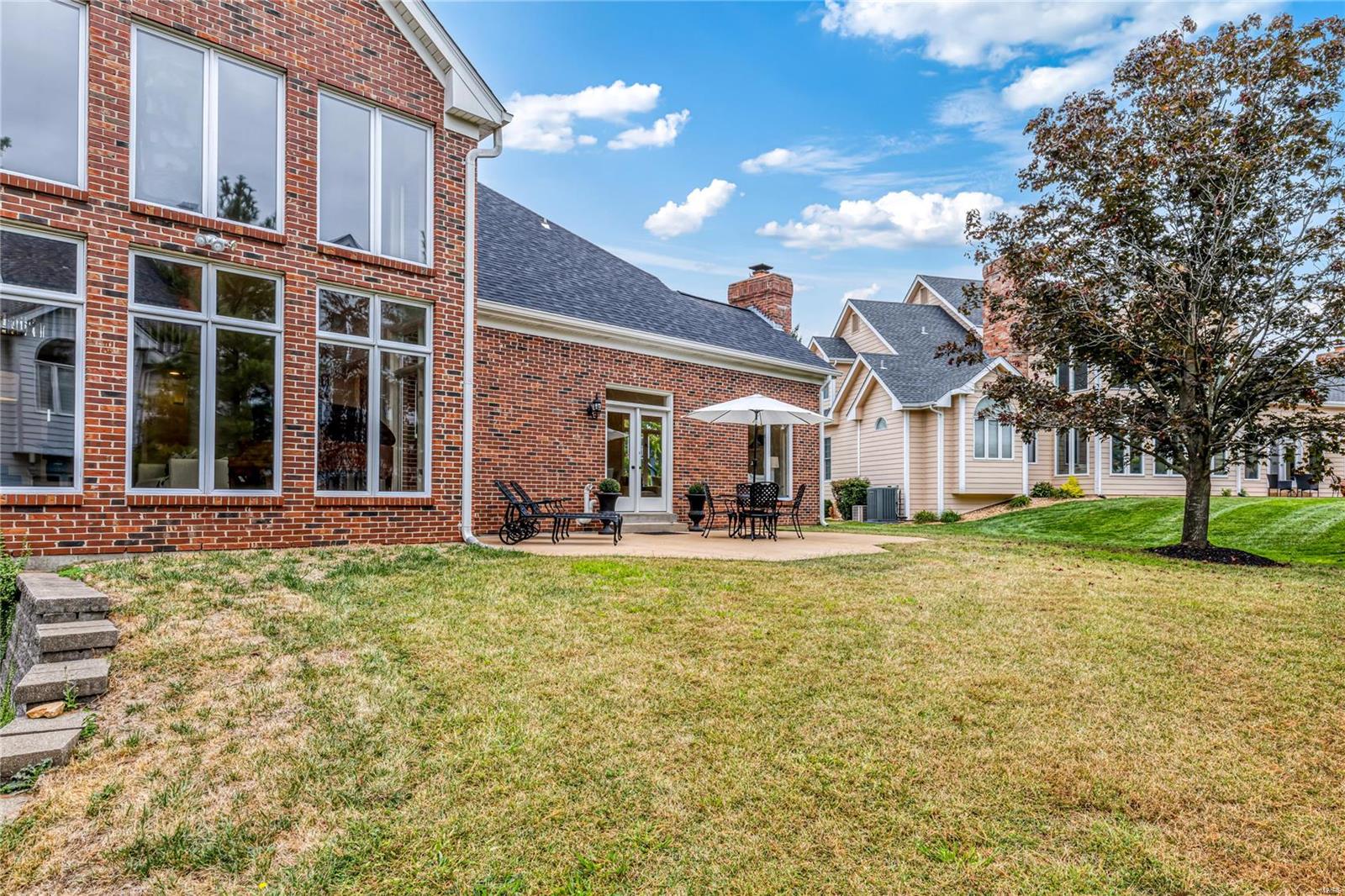 Manderleigh Of Town & Country - Residential