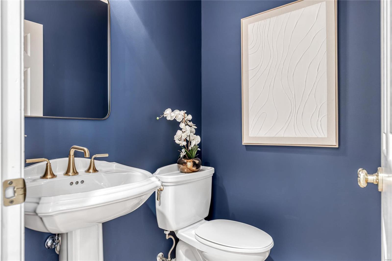 Manderleigh Of Town & Country - Residential