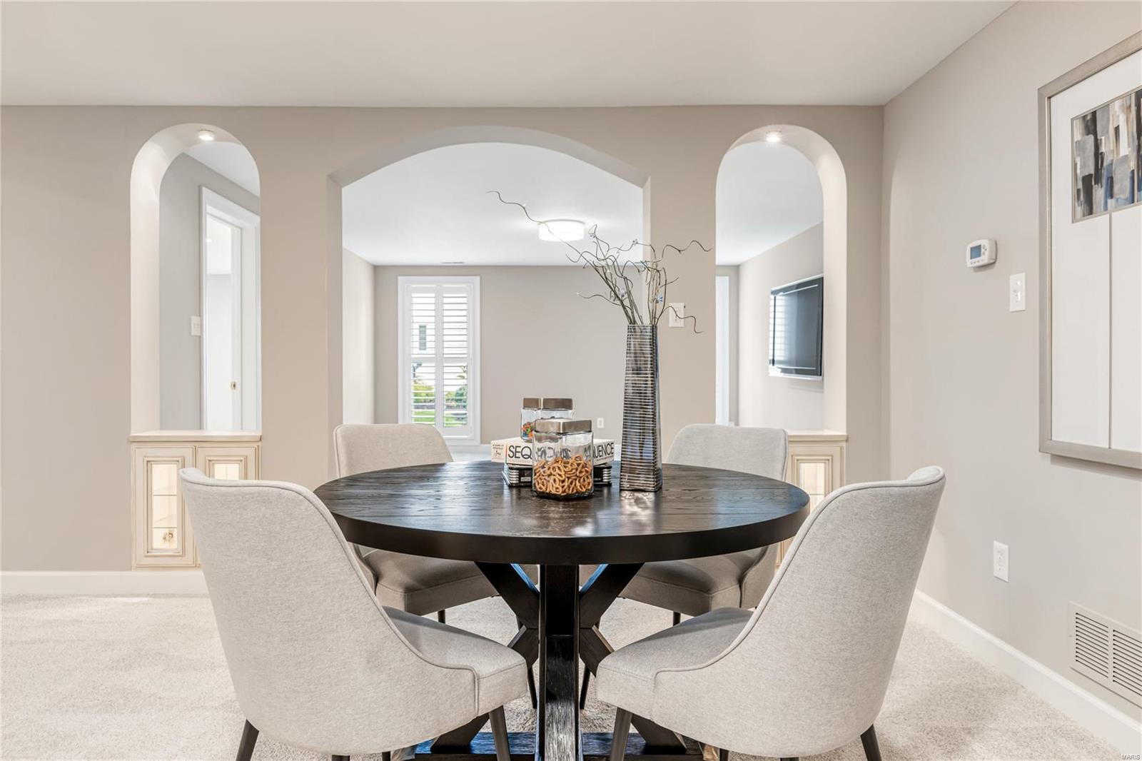 Manderleigh Of Town & Country - Residential