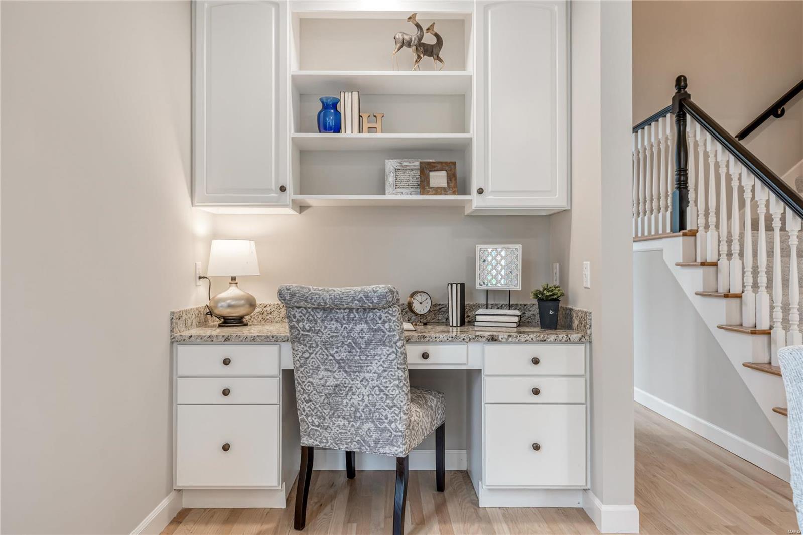 Manderleigh Of Town & Country - Residential