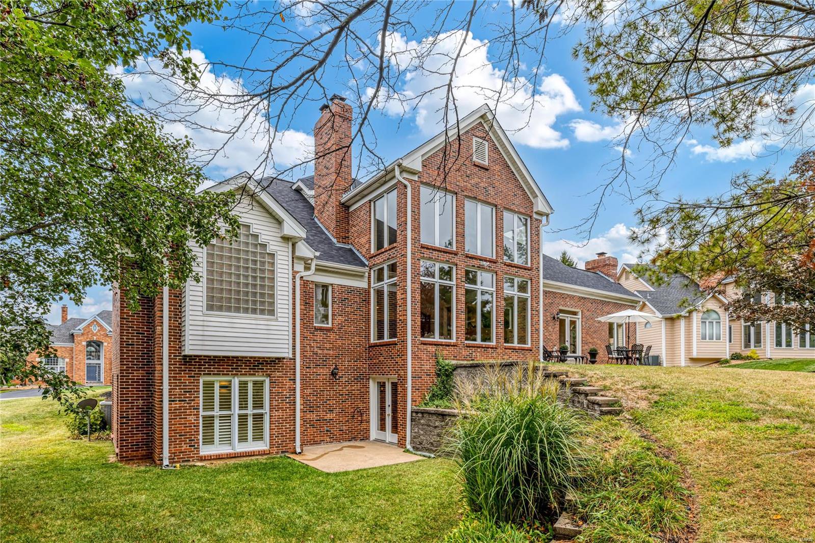 Manderleigh Of Town & Country - Residential