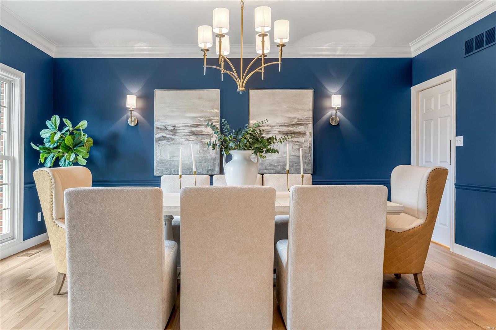 Manderleigh Of Town & Country - Residential