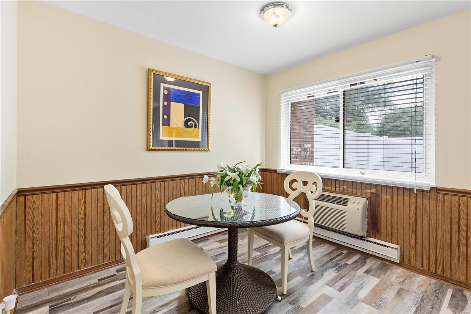 Hazelwood, Missouri 63042, United States, 4 Bedrooms Bedrooms, ,2 BathroomsBathrooms,Residential,Pending,56212