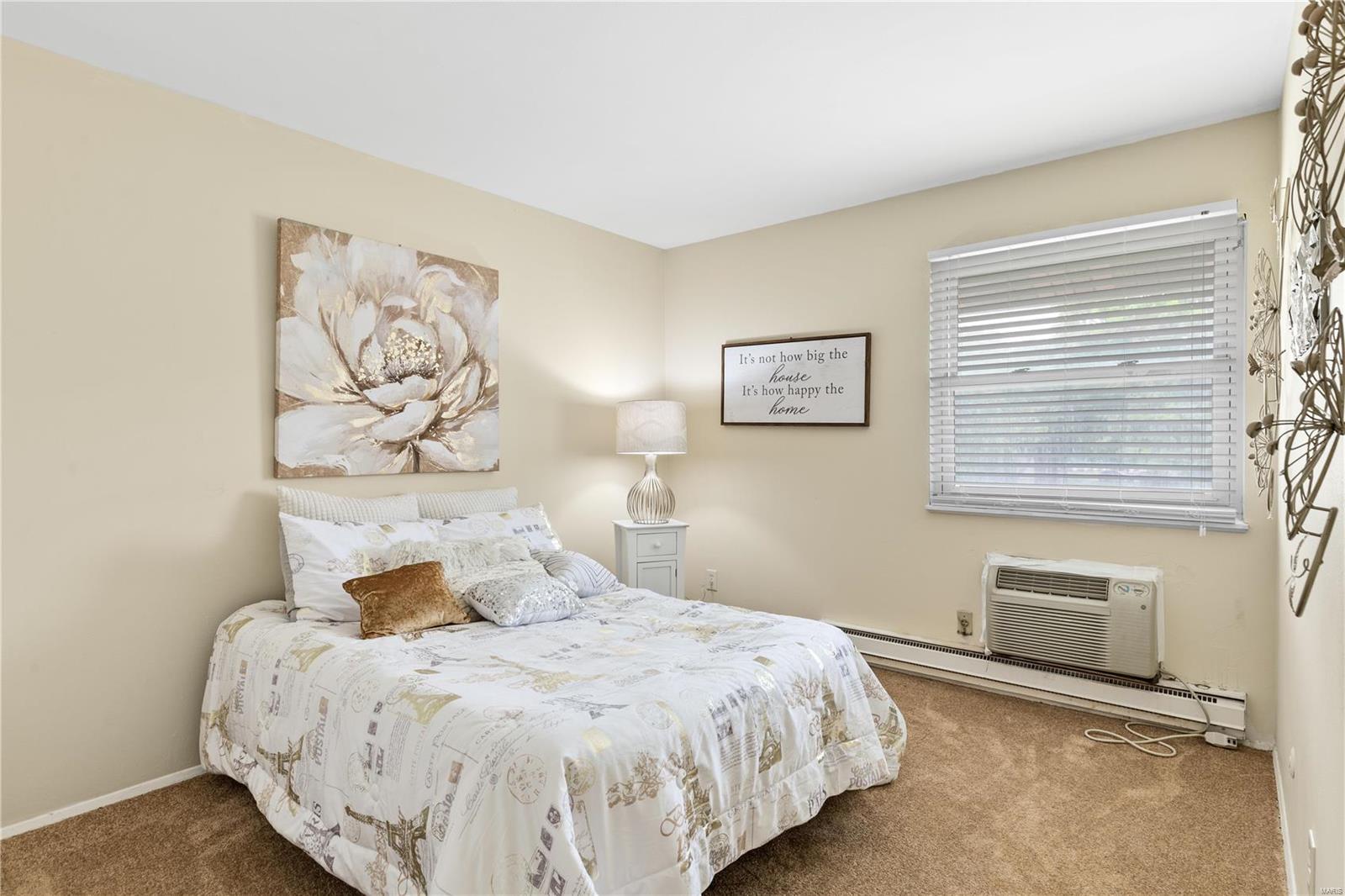 Hazelwood, Missouri 63042, United States, 4 Bedrooms Bedrooms, ,2 BathroomsBathrooms,Residential,Pending,56212