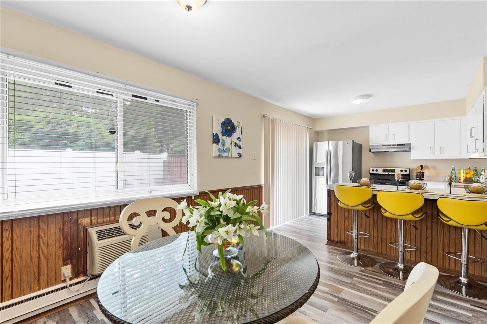 Hazelwood, Missouri 63042, United States, 4 Bedrooms Bedrooms, ,2 BathroomsBathrooms,Residential,Pending,56212