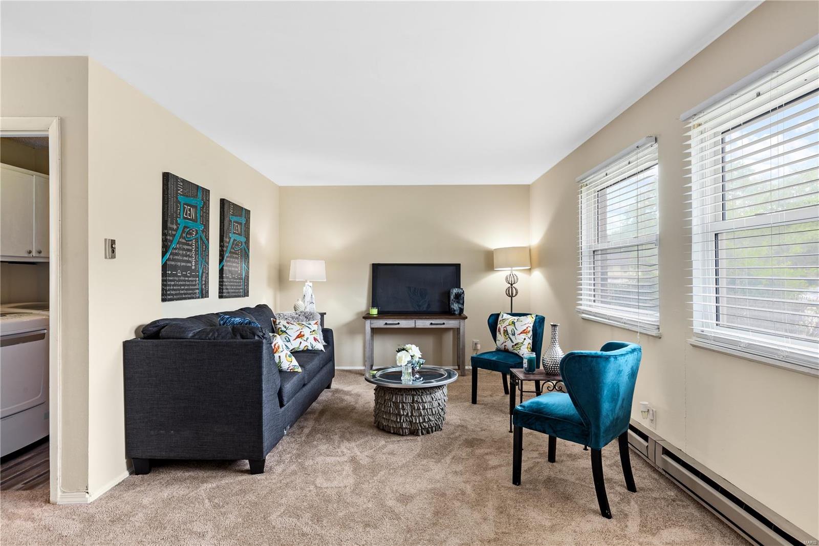 Hazelwood, Missouri 63042, United States, 4 Bedrooms Bedrooms, ,2 BathroomsBathrooms,Residential,Pending,56212