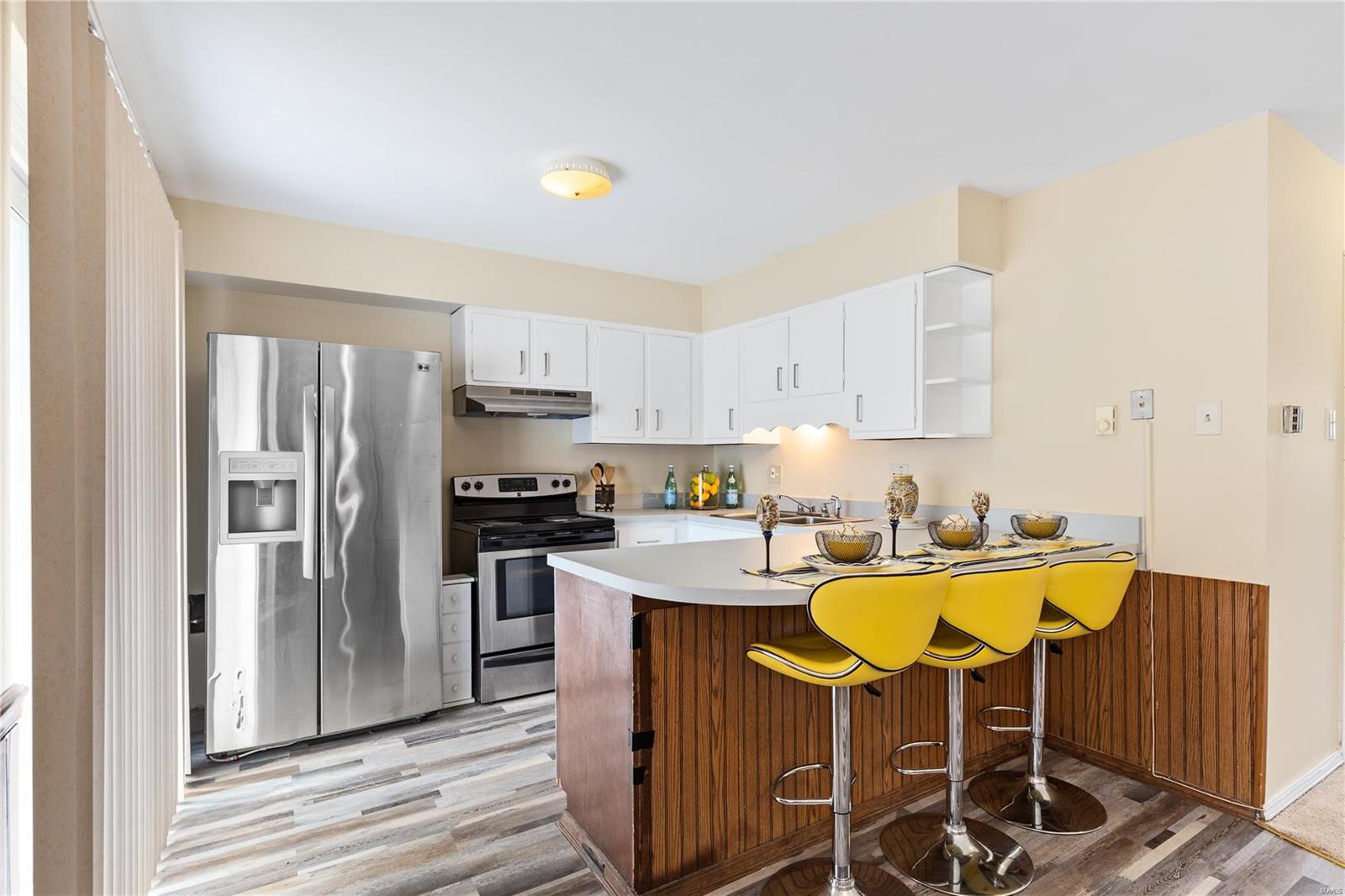 Hazelwood, Missouri 63042, United States, 4 Bedrooms Bedrooms, ,2 BathroomsBathrooms,Residential,Pending,56212