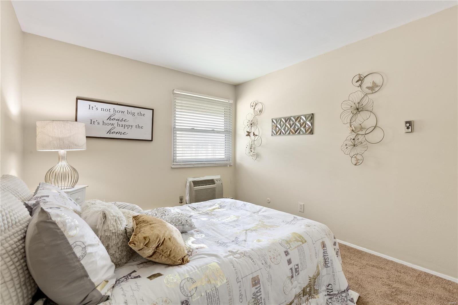 Hazelwood, Missouri 63042, United States, 4 Bedrooms Bedrooms, ,2 BathroomsBathrooms,Residential,Pending,56212