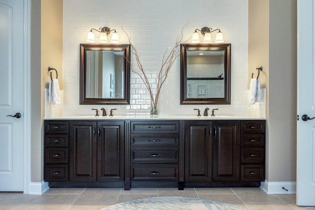 The Summit at Barathaven - Residential