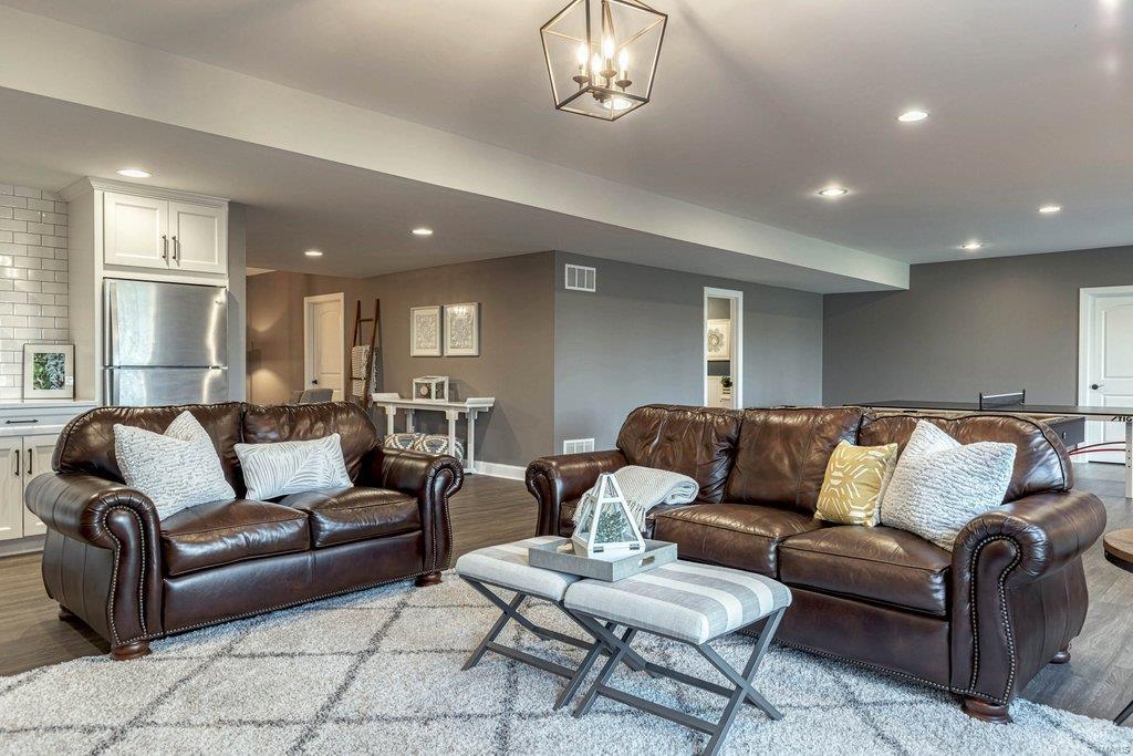 The Summit at Barathaven - Residential