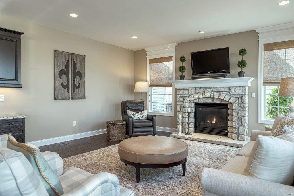 The Summit at Barathaven - Residential