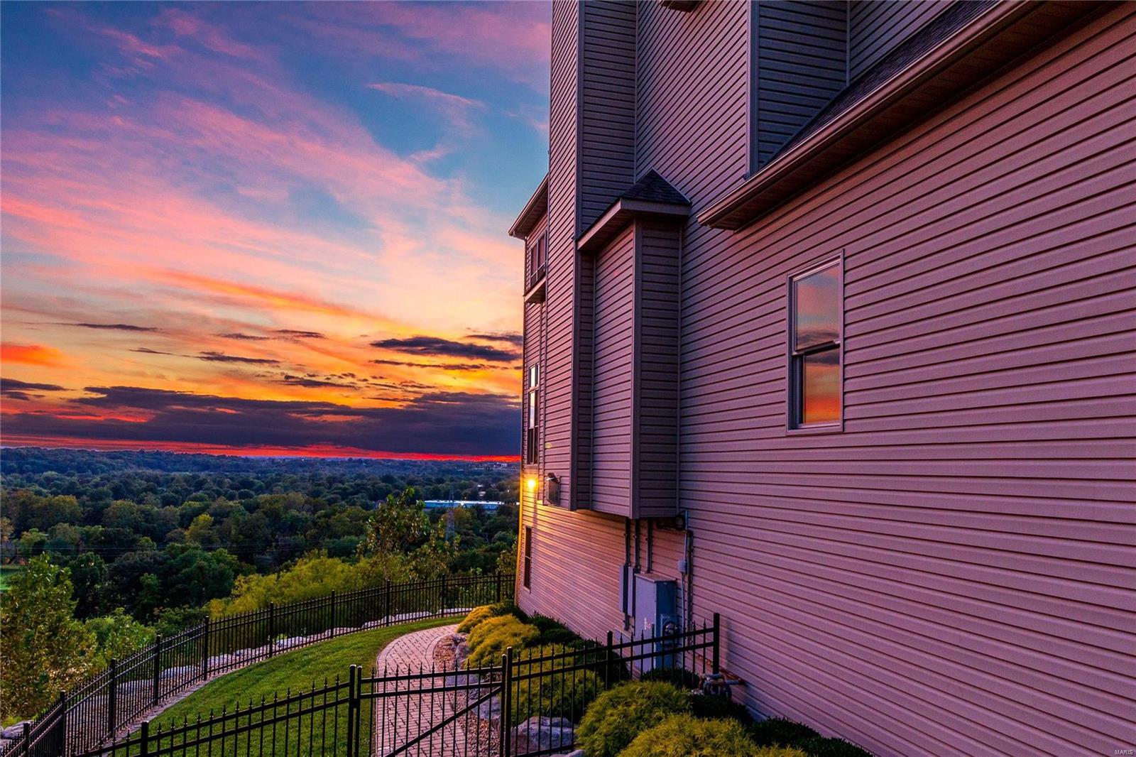 Tapawingo On The Green - Residential