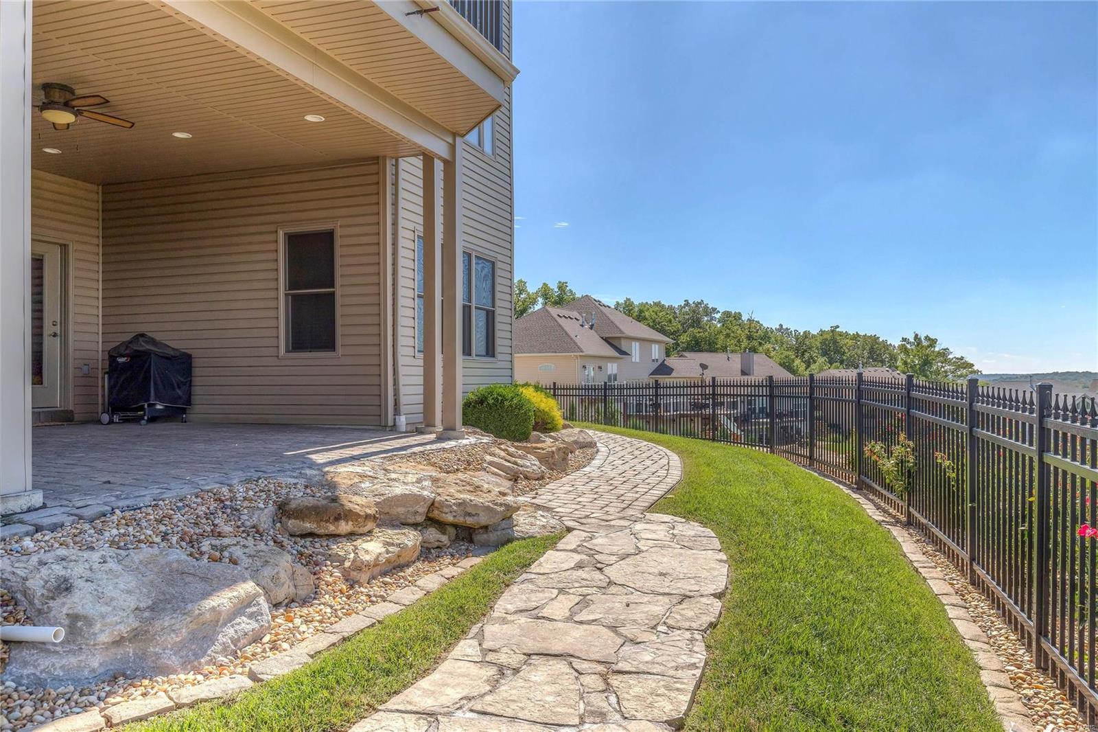 Tapawingo On The Green - Residential