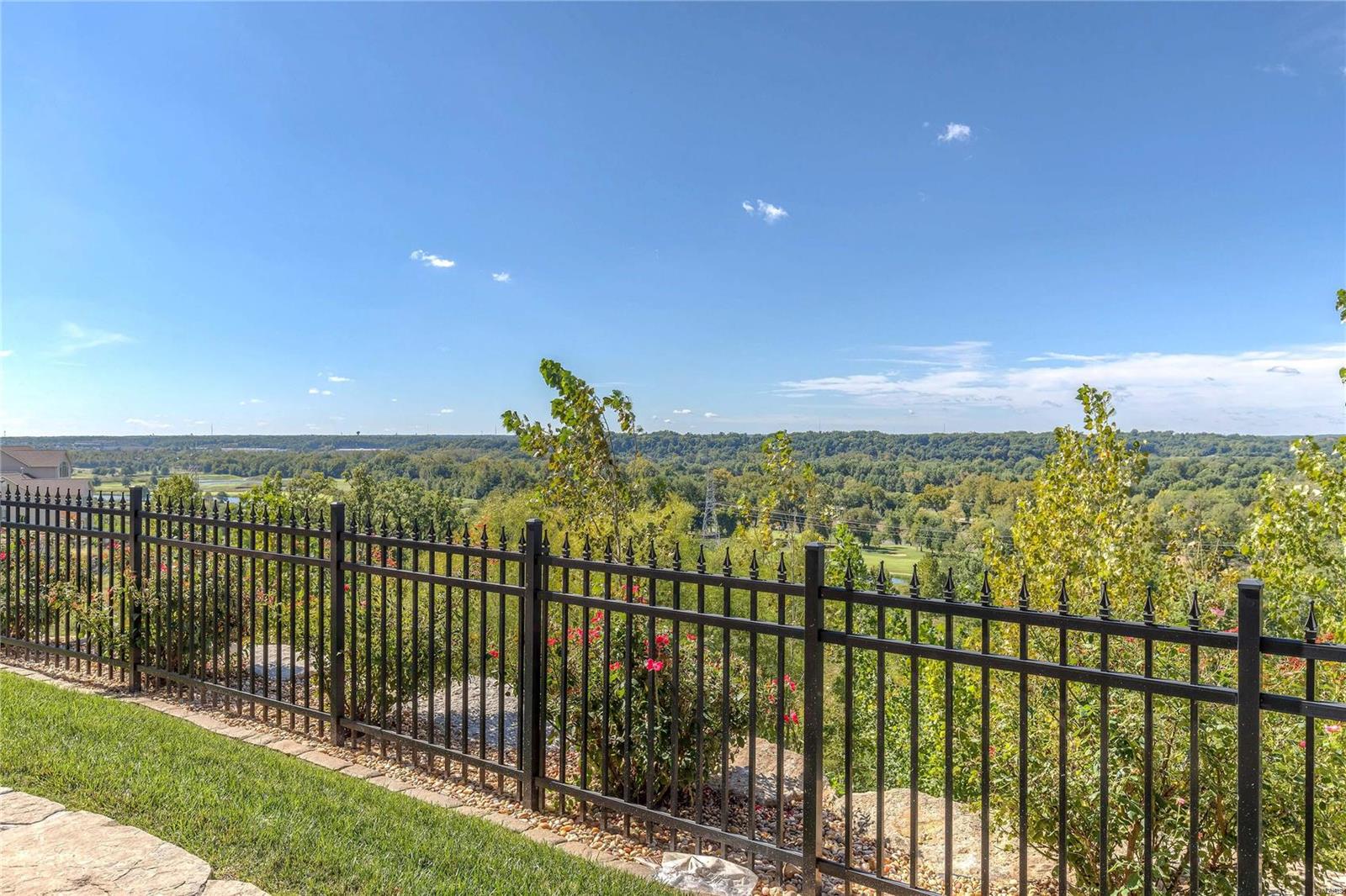 Tapawingo On The Green - Residential