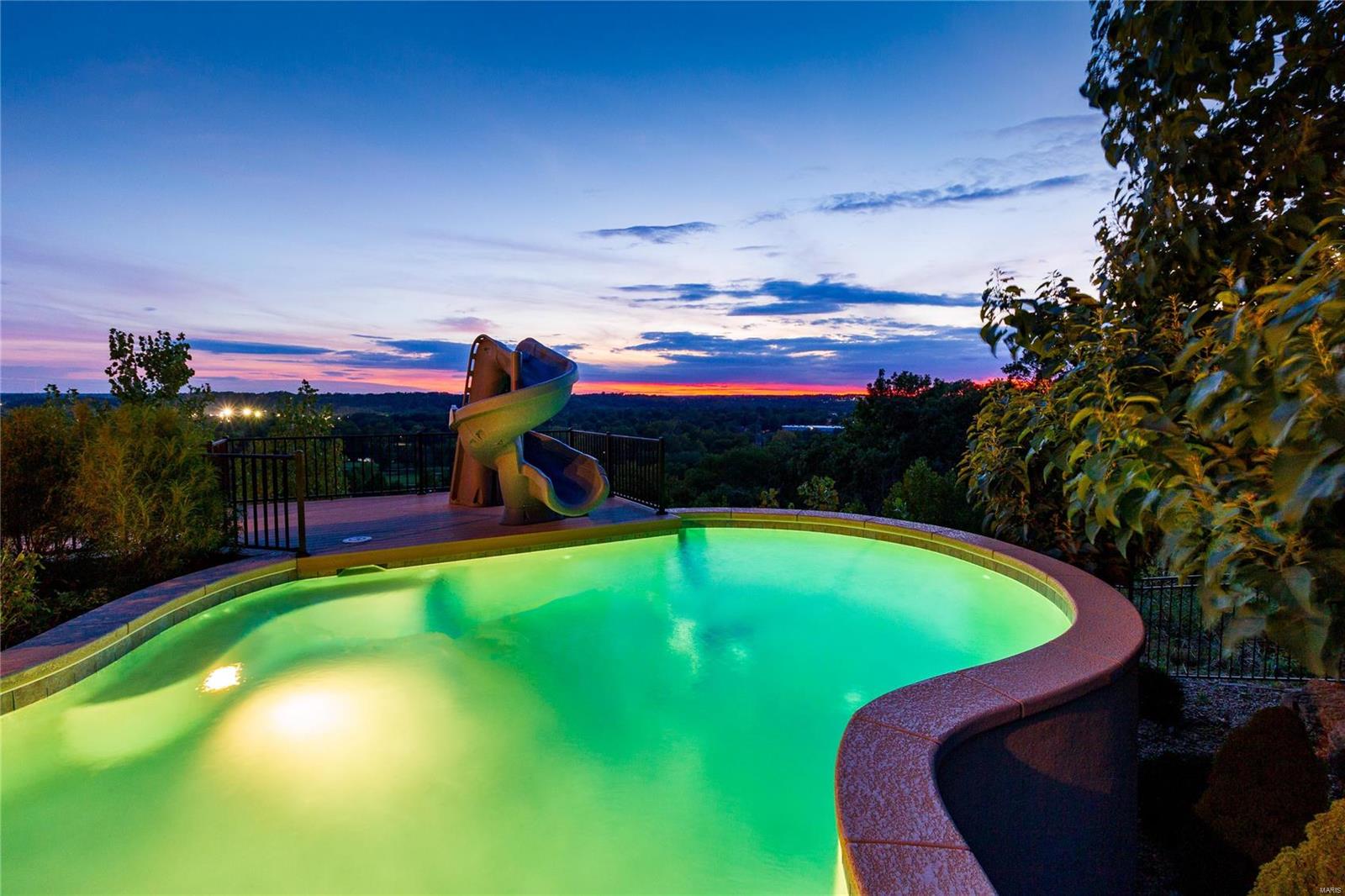 Tapawingo On The Green - Residential