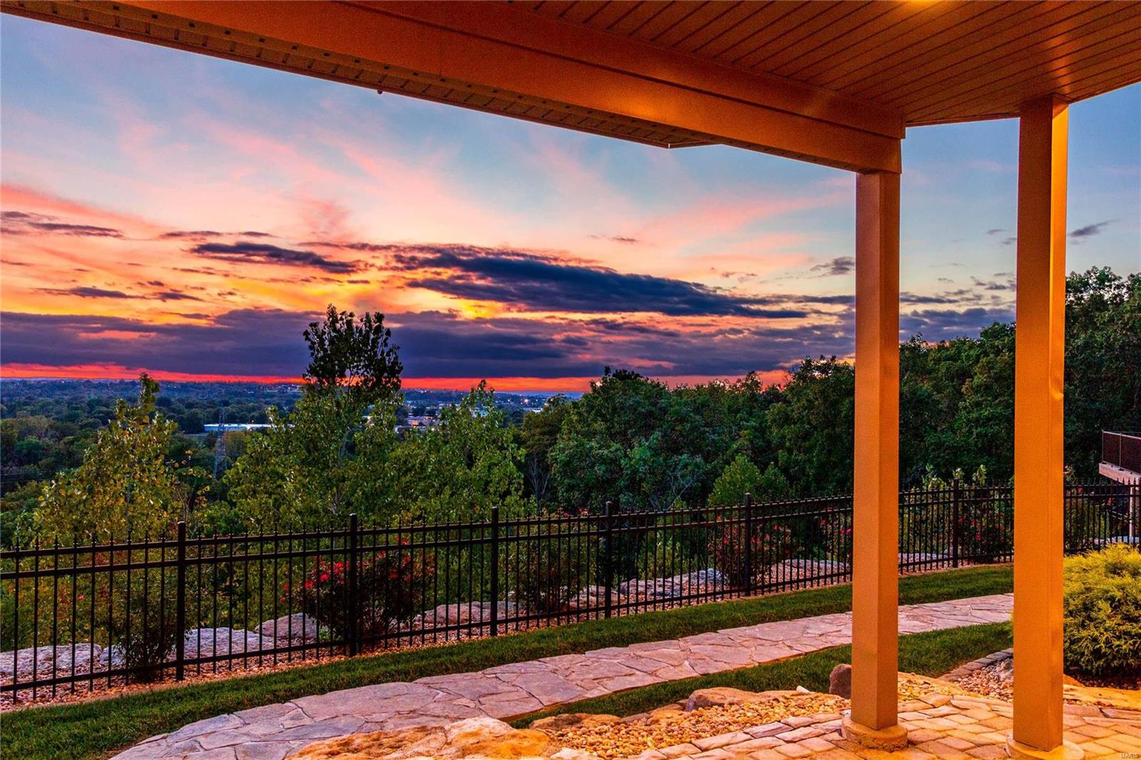 Tapawingo On The Green - Residential