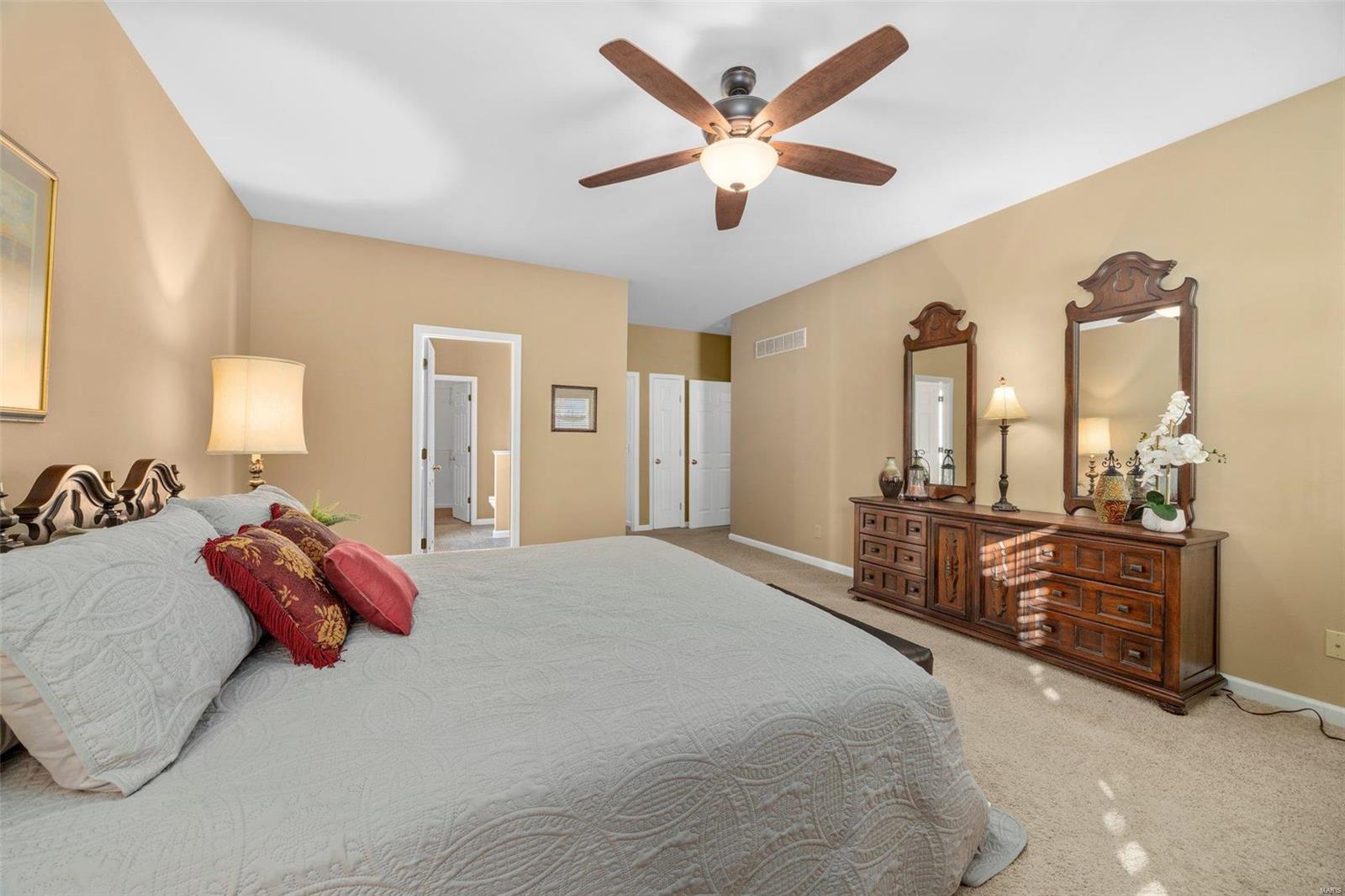 Lake St Louis, Missouri 63367, United States, 3 Bedrooms Bedrooms, ,2 BathroomsBathrooms,Residential,Pending,29722