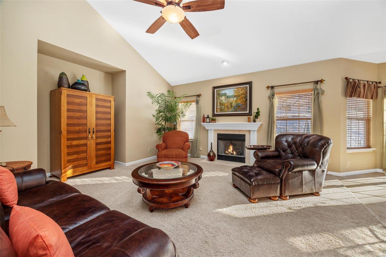 Lake St Louis, Missouri 63367, United States, 3 Bedrooms Bedrooms, ,2 BathroomsBathrooms,Residential,Pending,29722