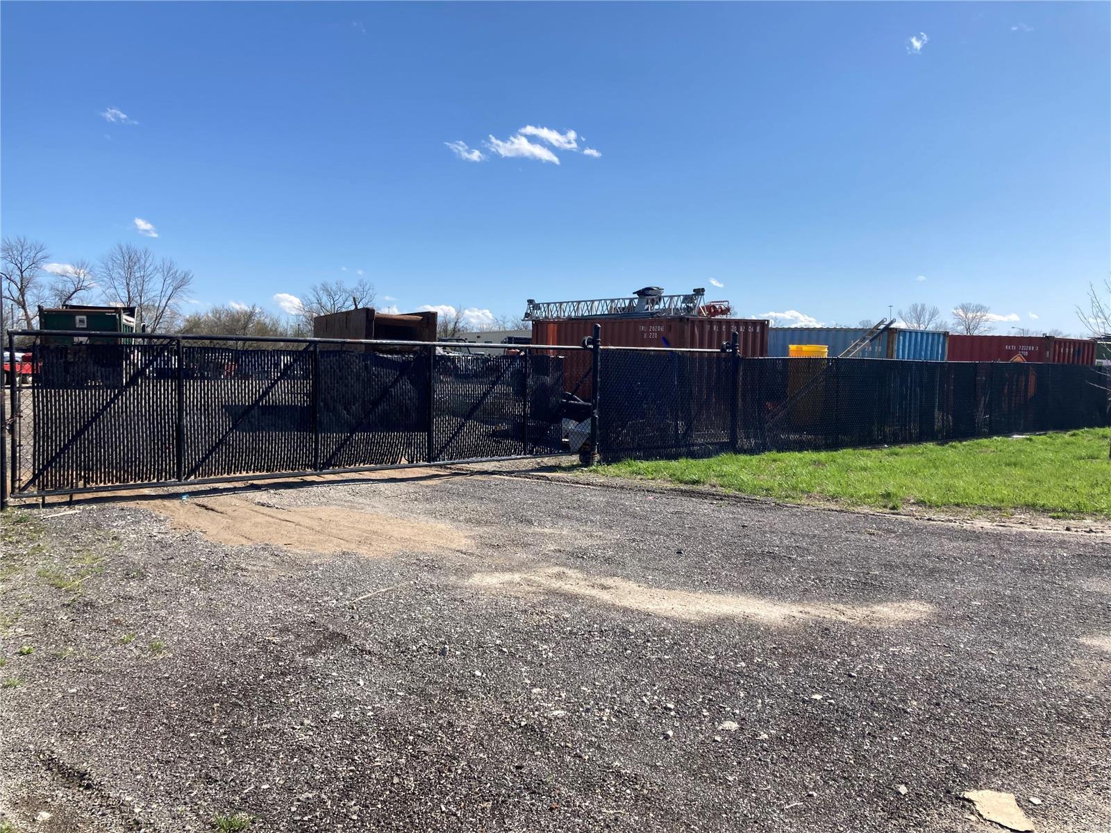 Mid Rivers Trade Park - Land