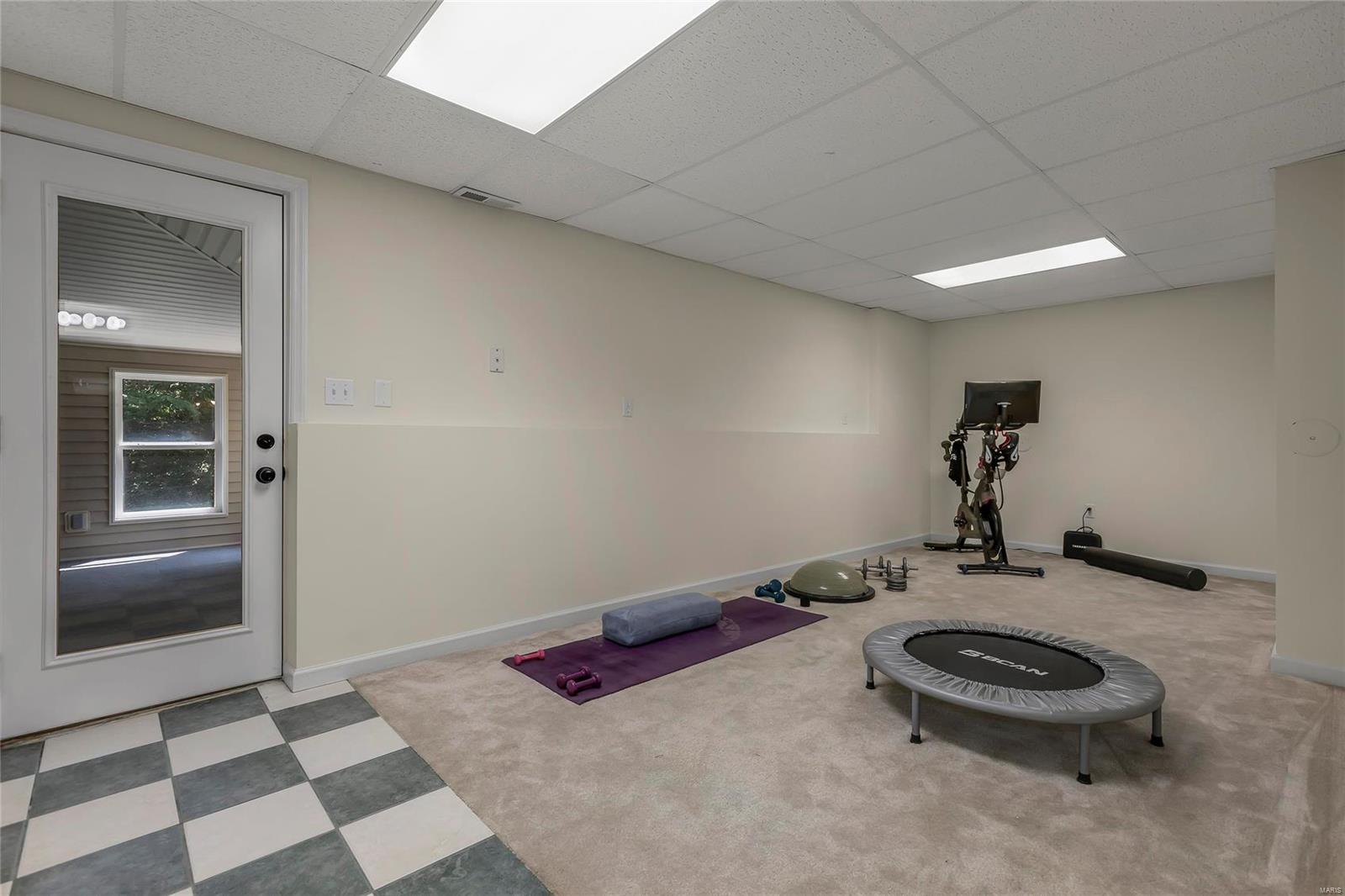 Ballas Pond - Residential