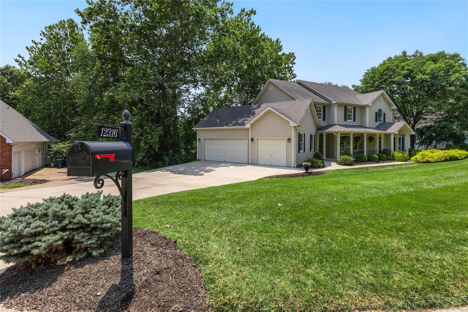 Ballas Pond - Residential