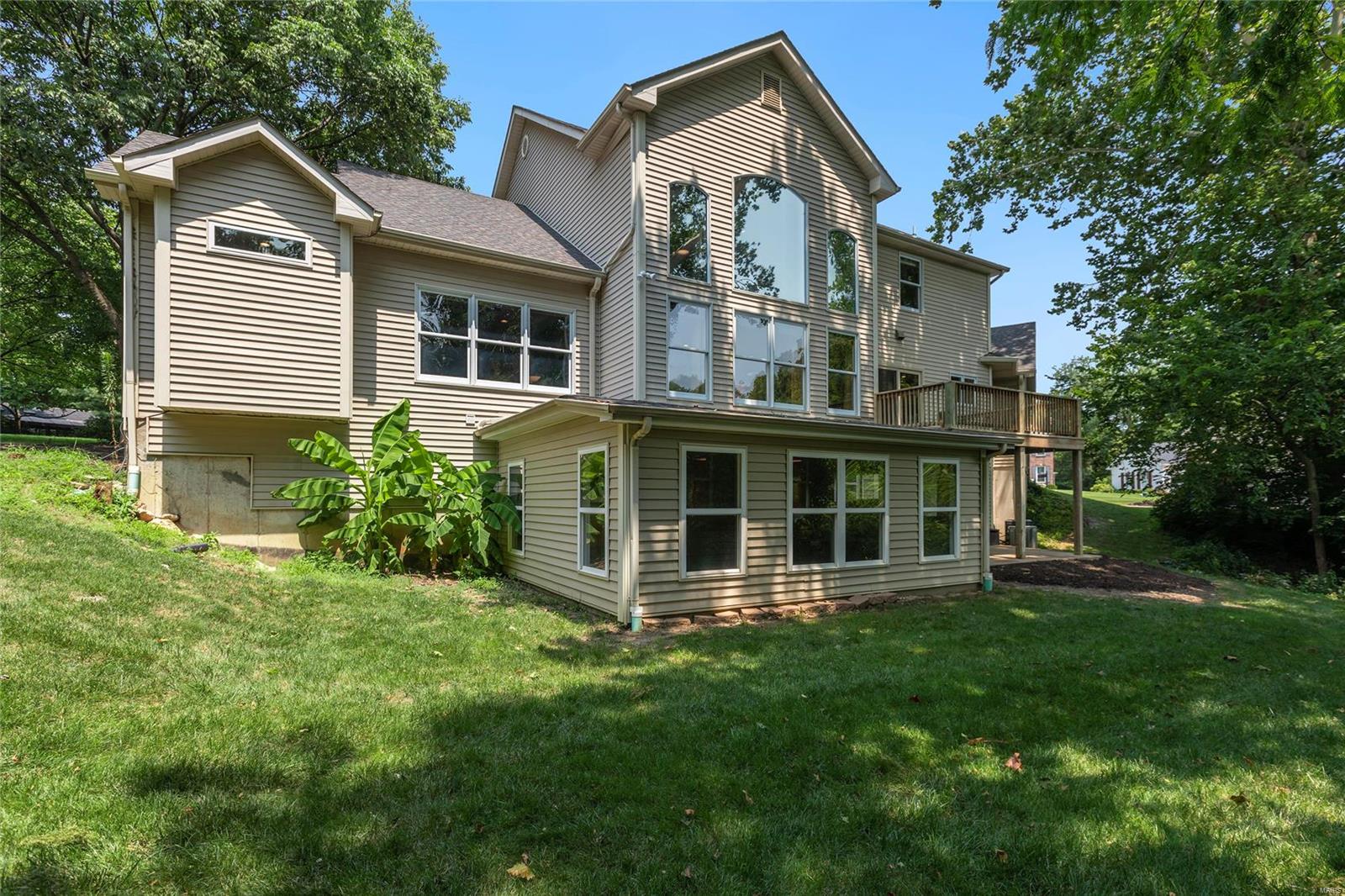 Ballas Pond - Residential