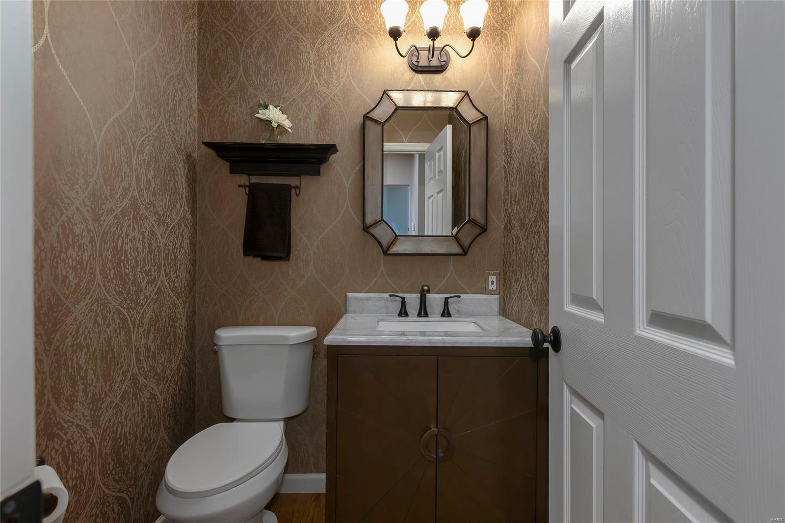 Ballas Pond - Residential