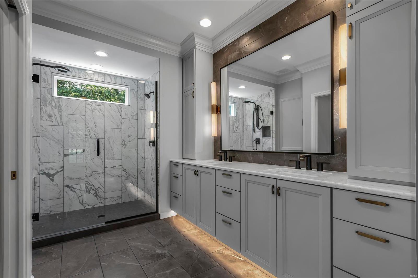 Ballas Pond - Residential